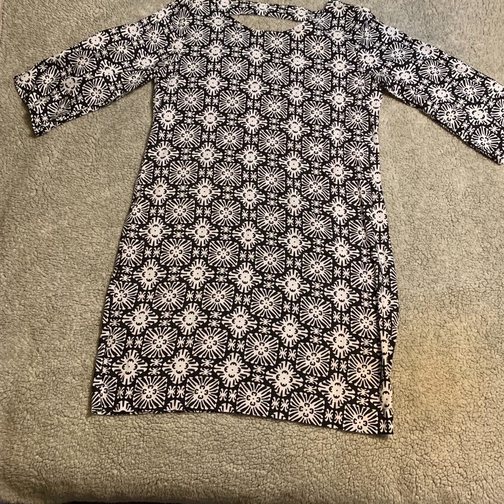 Black & white Escapada dress